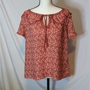 Max Studio Floral and Flirty Keyhole Blouse - M